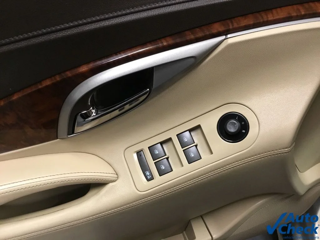 Used 2010 Gold Buick CXL image 21