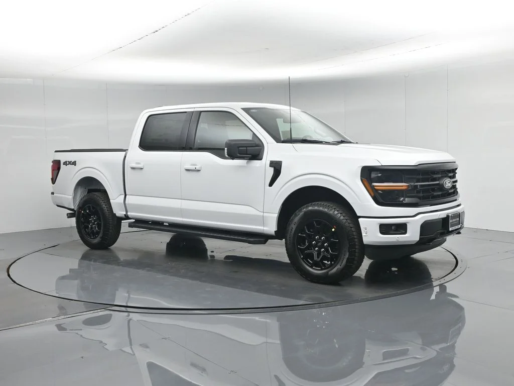 New 2026 White Ford XLT image 27