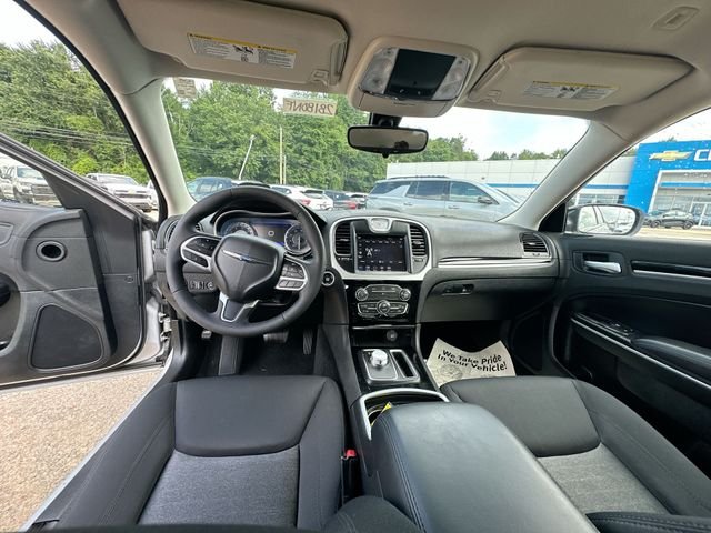 Used 2023 Silver Chrysler Touring image 22