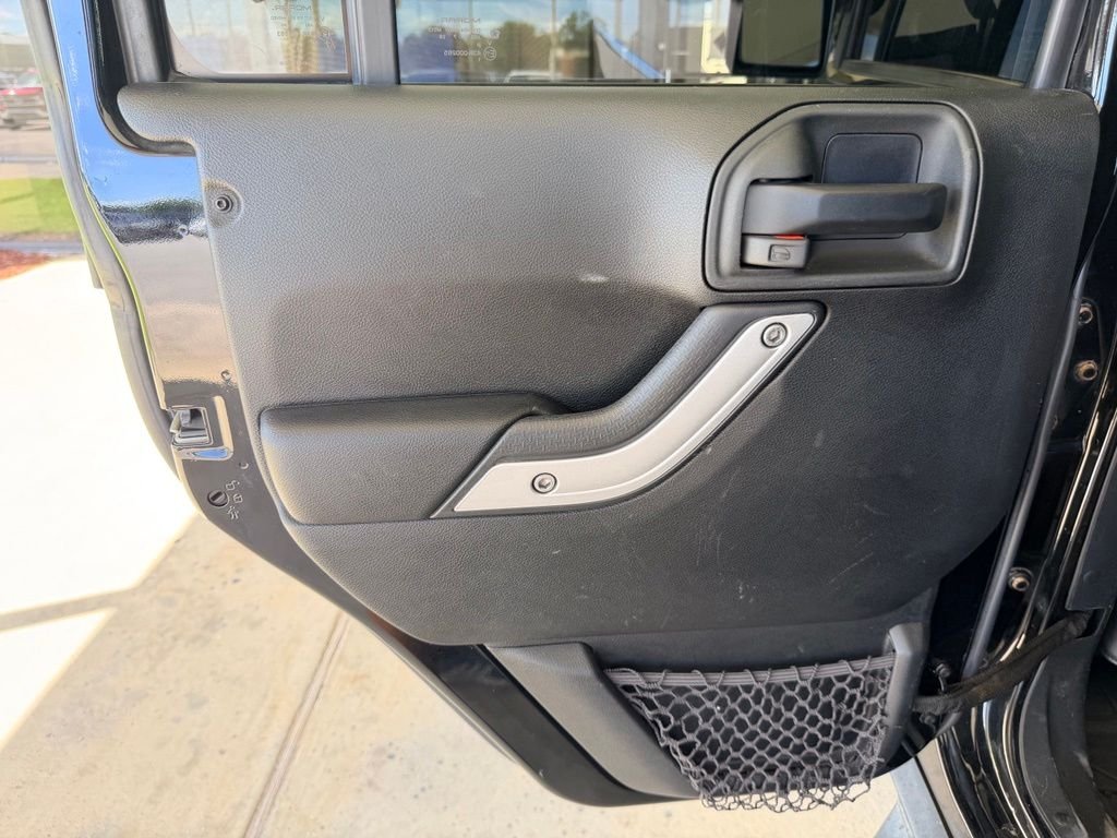 Used 2017 Black Jeep Unlimited Rubicon image 25