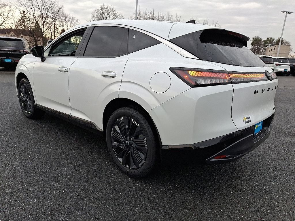 New 2026 Everest White Pearl TriCoat Nissan Platinum image 3