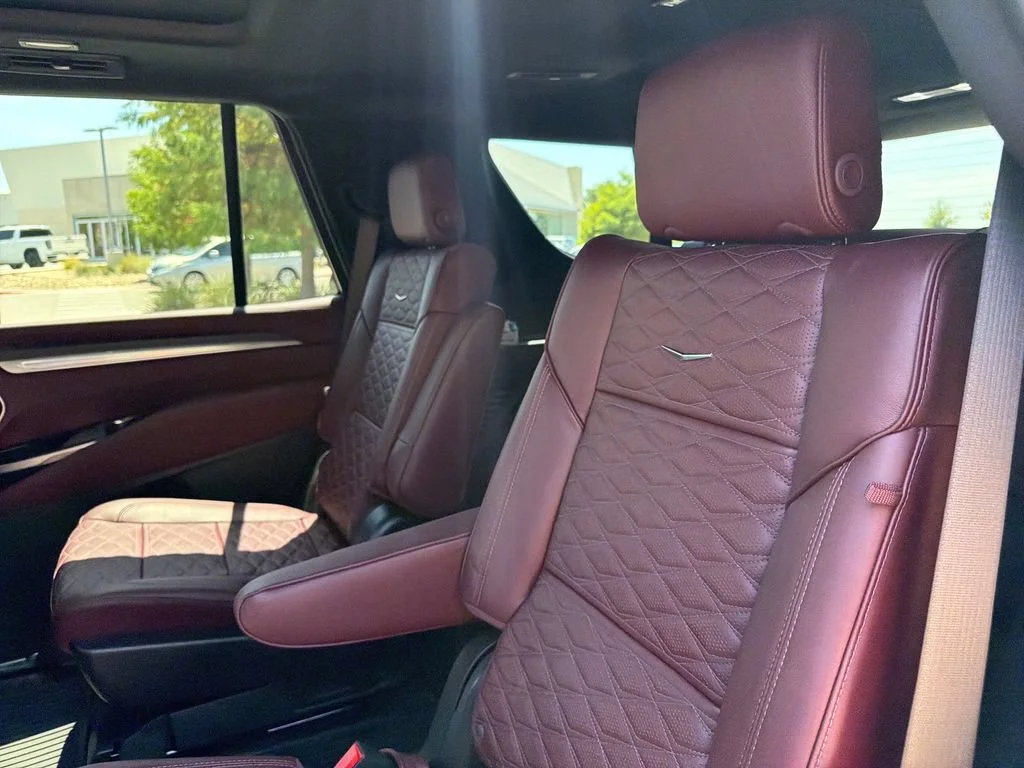 2026 Cadillac Escalade Sport - Photo 33
