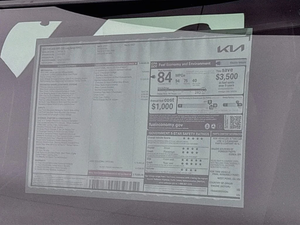 New 2026 Wolf Gray Kia Land AWD image 25