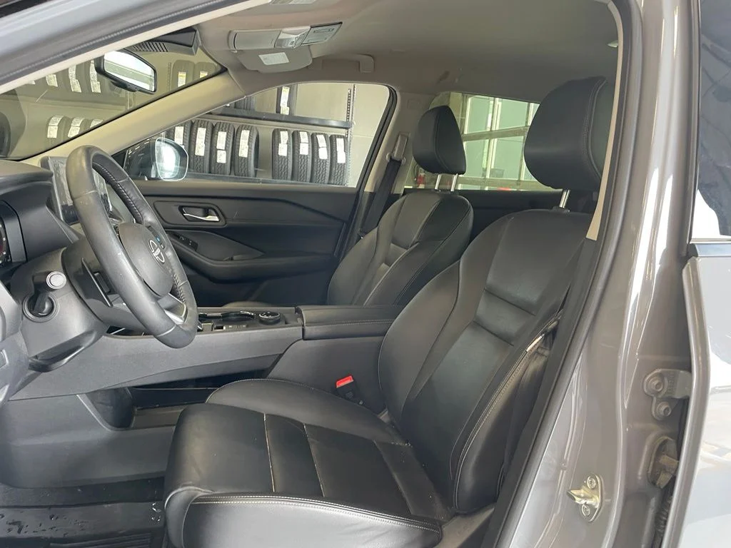 Certified Used 2024 Gray Nissan SL image 10