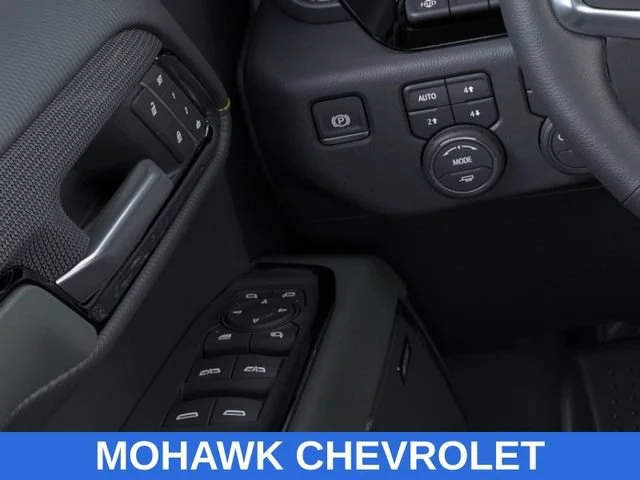 New 2026 Summit White Chevrolet ZR2 image 22