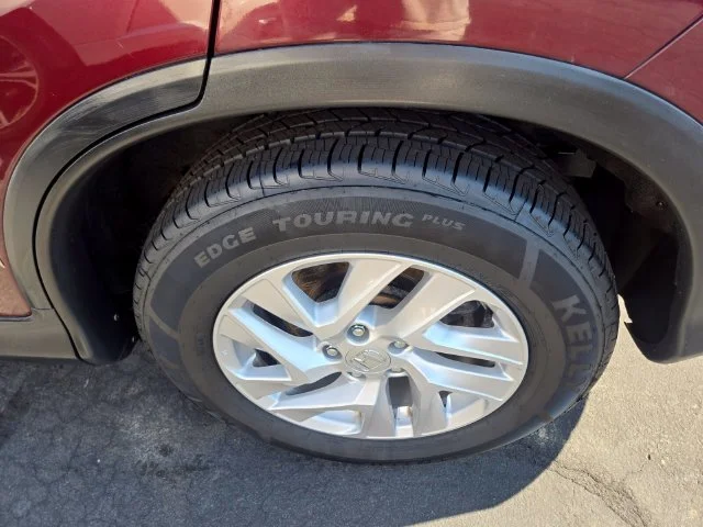 Used 2016 Red Honda EX-L image 3