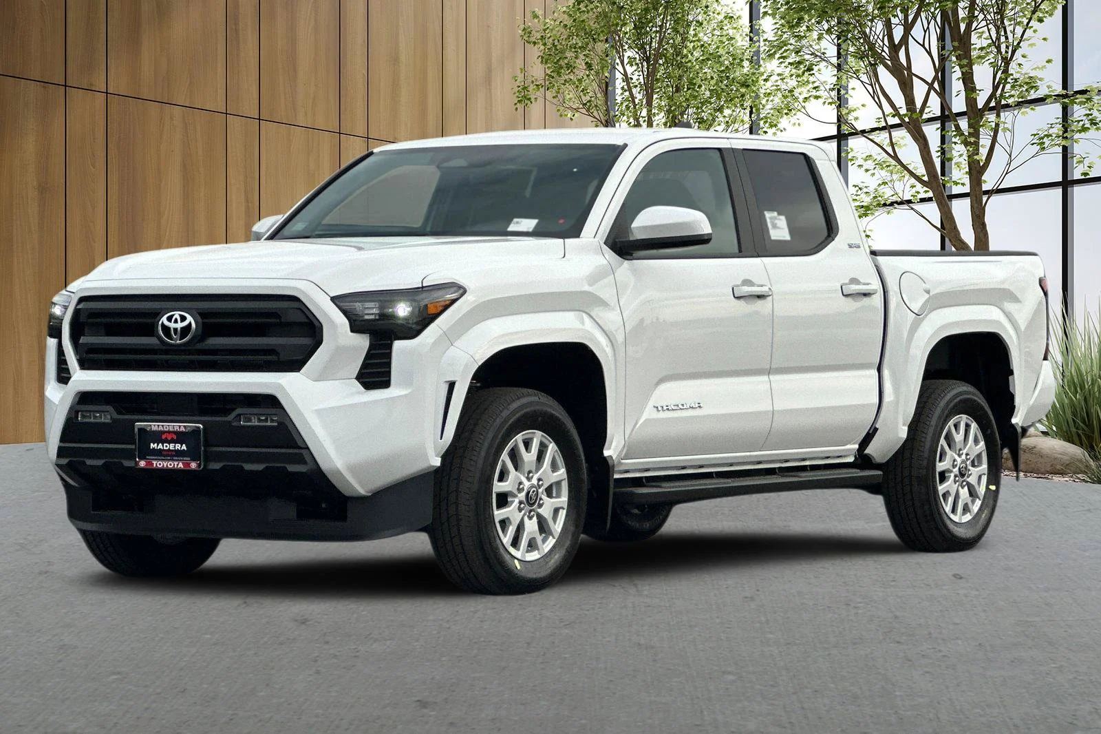 New 2026 Ice Cap Toyota SR5 image 8