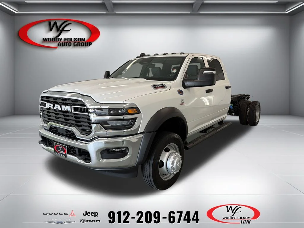 New 2026 Bright White Clear-Coat Exterior Paint RAM Tradesman image 1