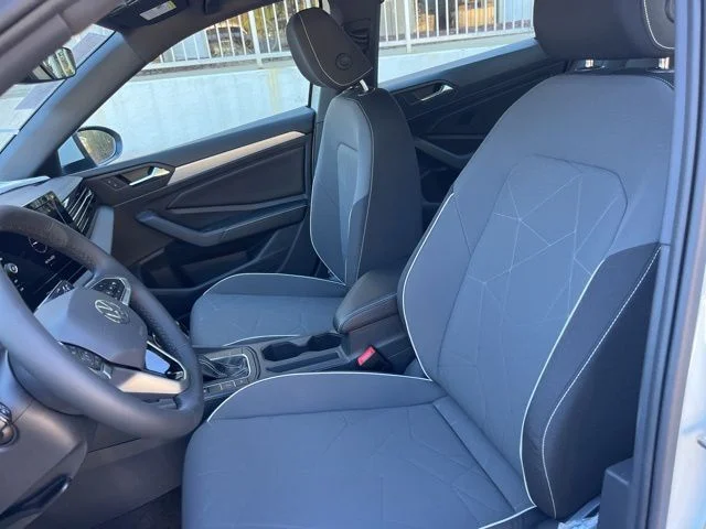 2026 Volkswagen Jetta Sport - Photo 8