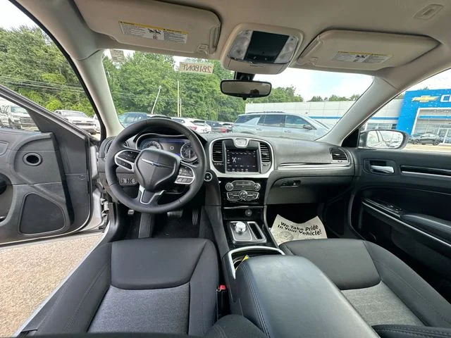 Used 2023 Silver Chrysler Touring image 21