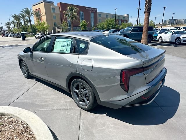 New 2026 Steel Gray Kia LXS image 5