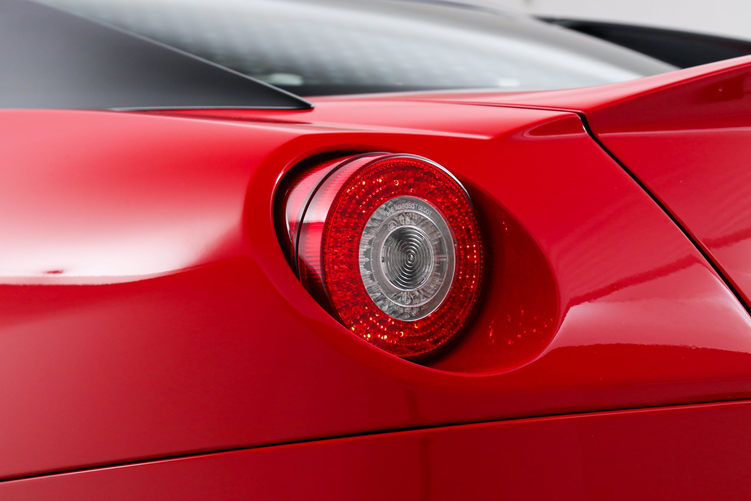 Used 2011 Red Ferrari  image 17