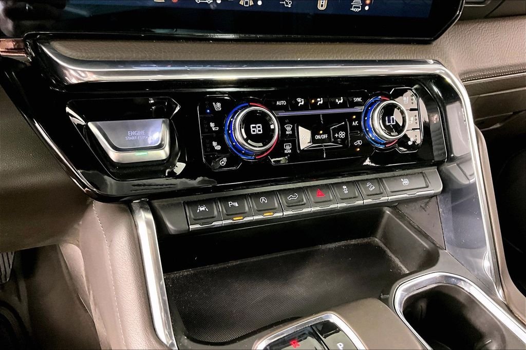 Used 2024 White GMC Denali image 15