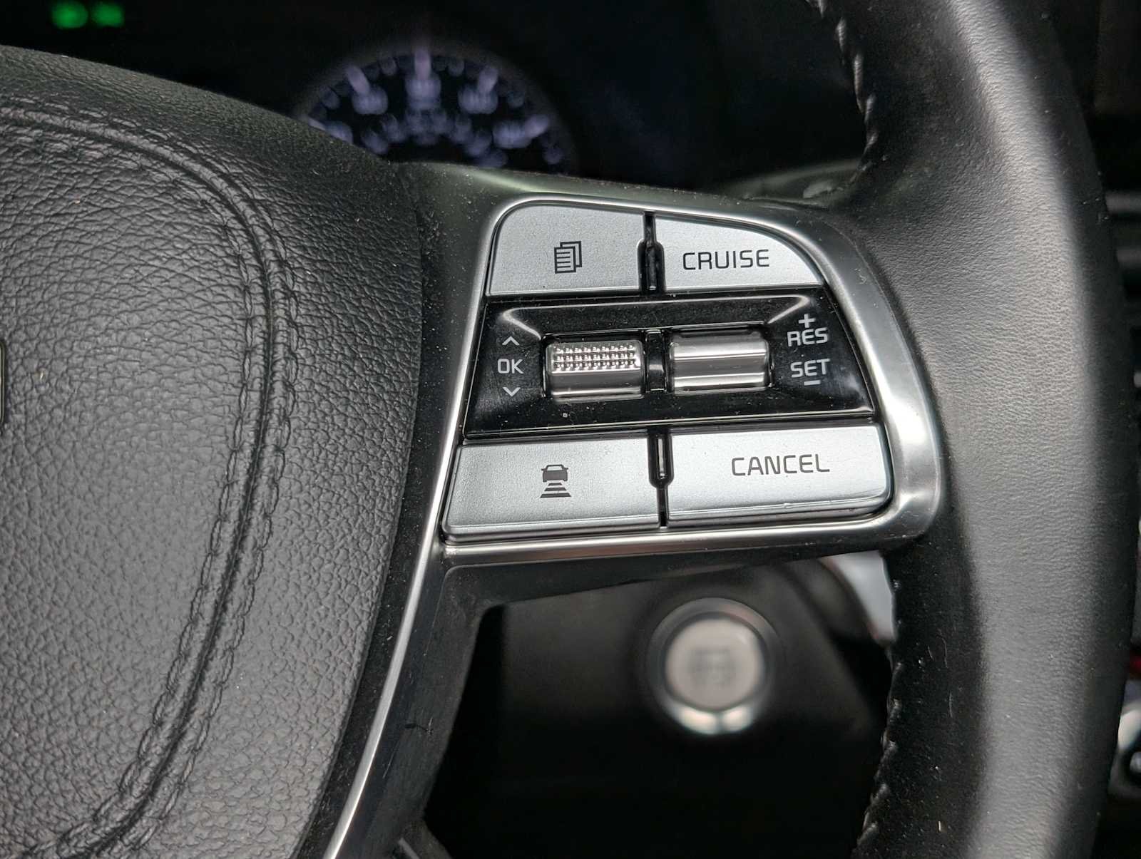 Certified Used 2022 Everlasting Silver Kia LX image 35