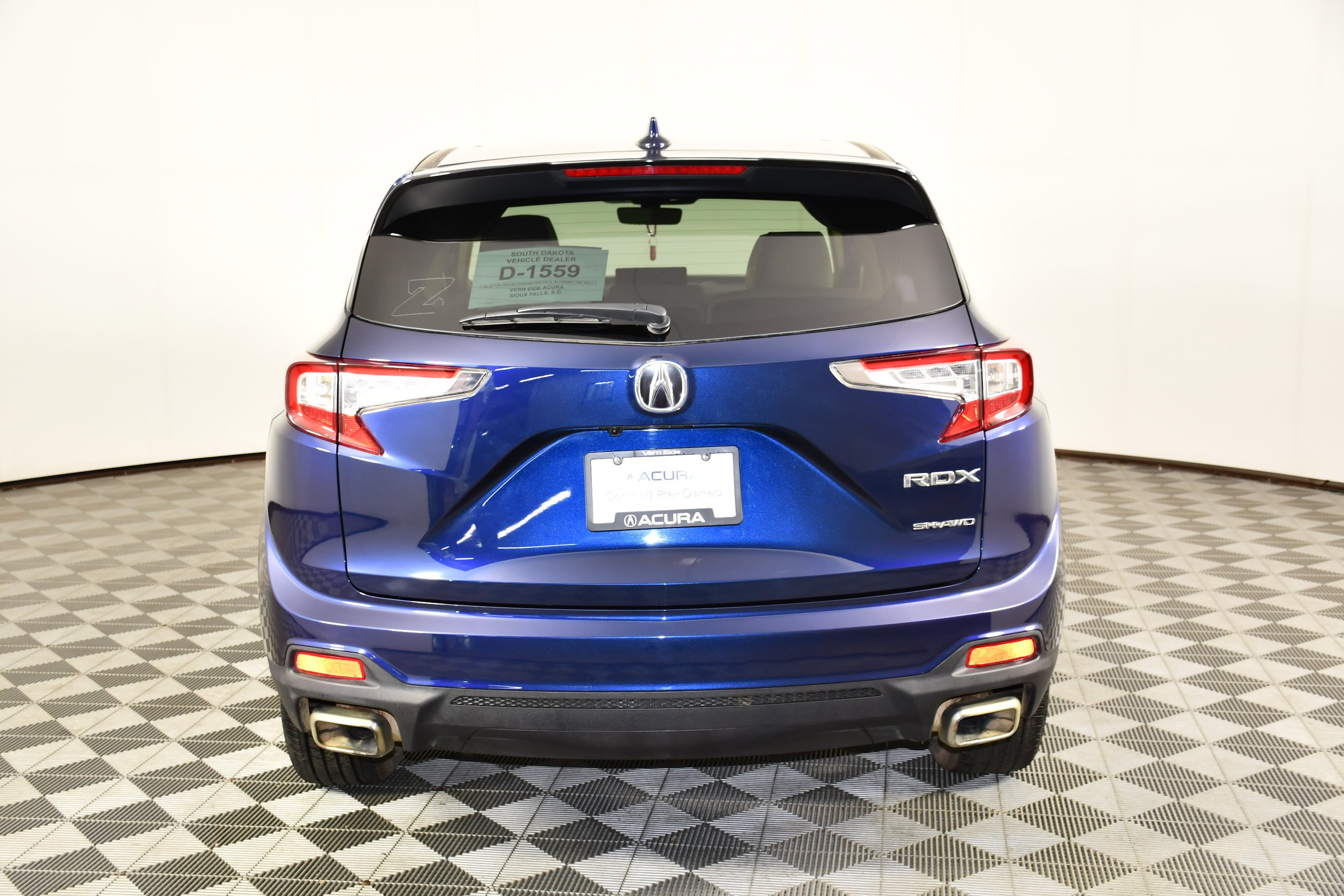 Used 2024 Fathom Blue Pearl Acura Base image 6