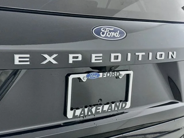 New 2027 Ford Expedition Max Platinum