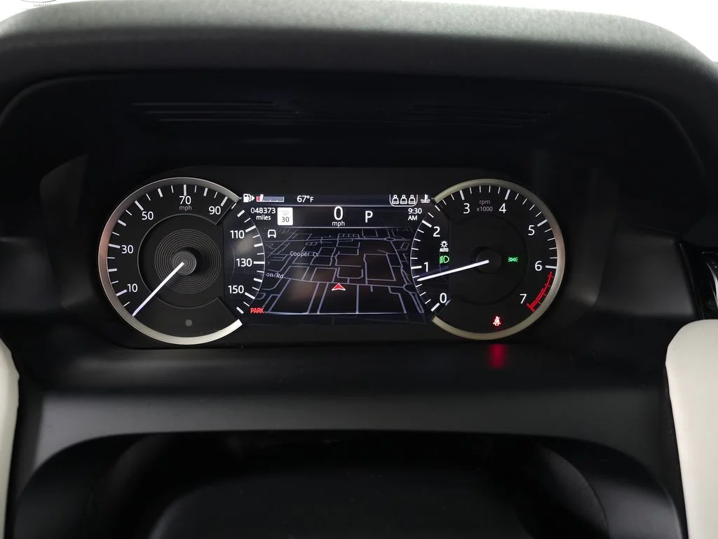 Used 2022 Black Land Rover S image 21
