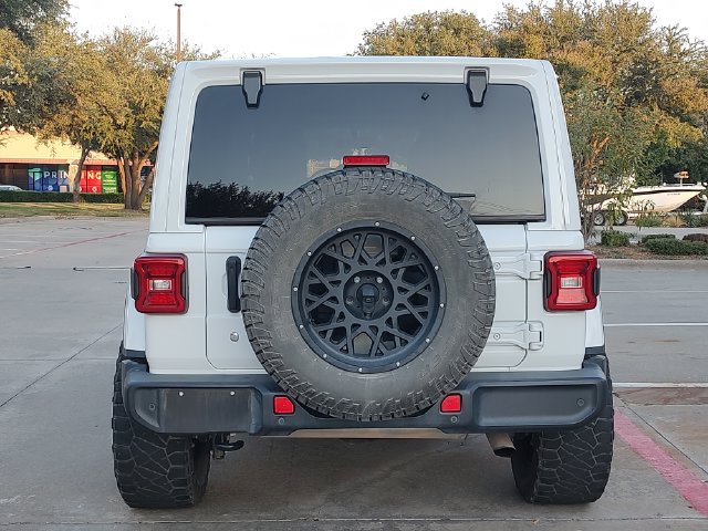 Used 2020 White Jeep Unlimited Sahara Altitude image 4