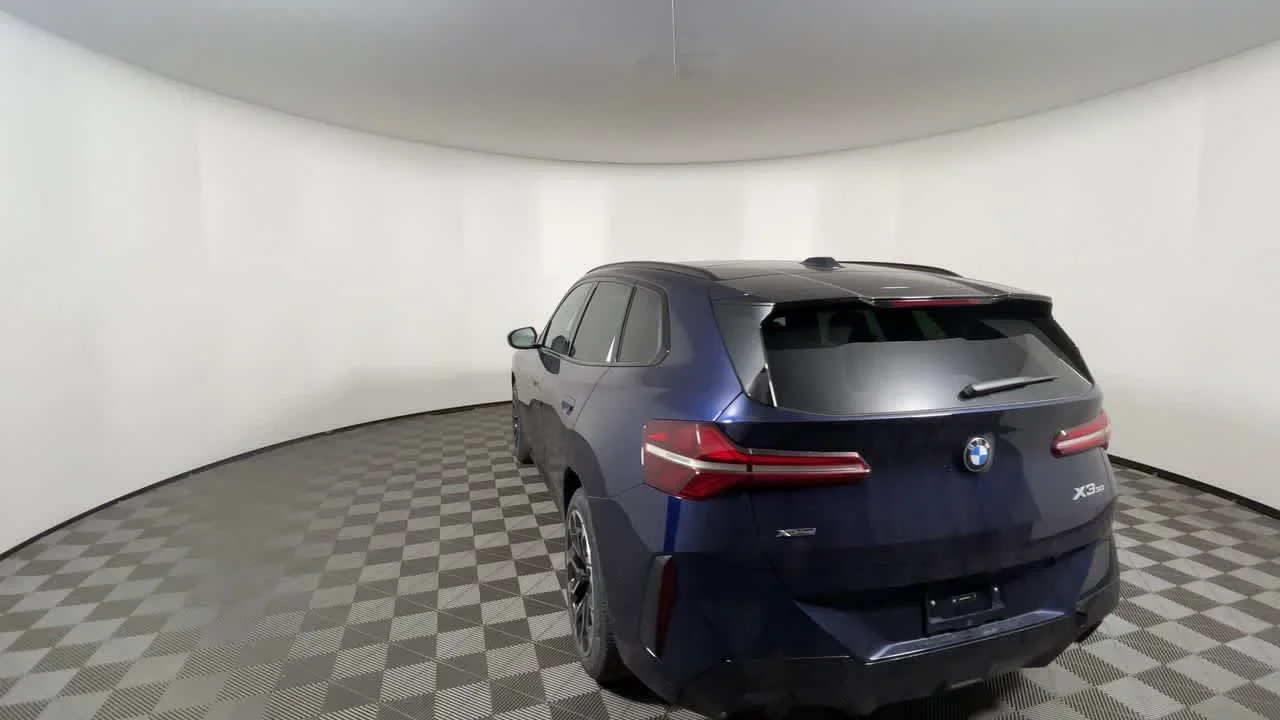 New 2025 Tanzanite Blue II Metallic BMW 30 xDrive image 7