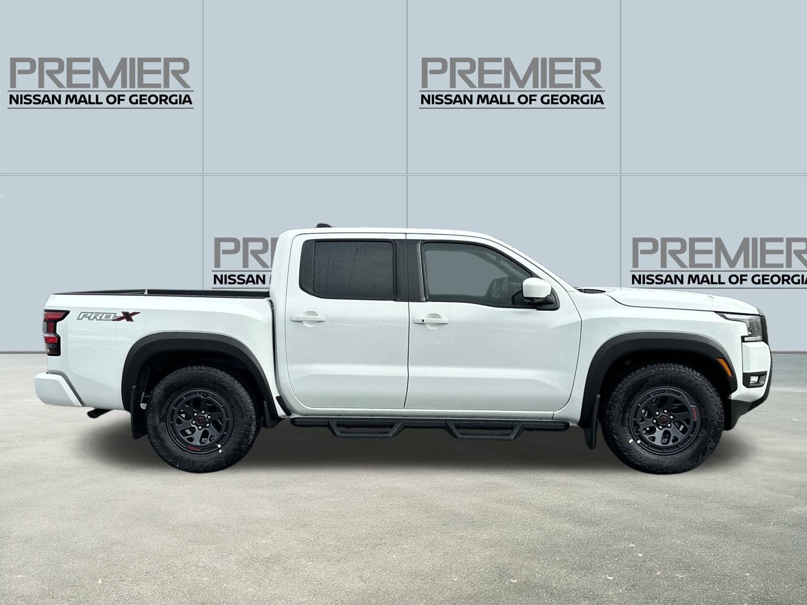 New 2026 White Nissan PRO-X image 4