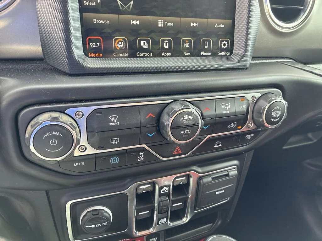 Used 2022 Black Jeep Unlimited Rubicon 4xe image 17