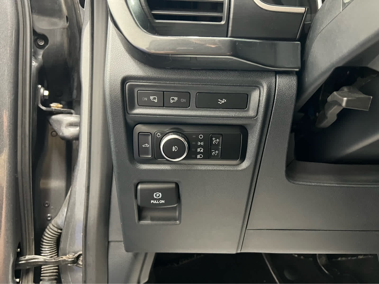 Used 2023 Carbonized Gray Ford XLT image 17