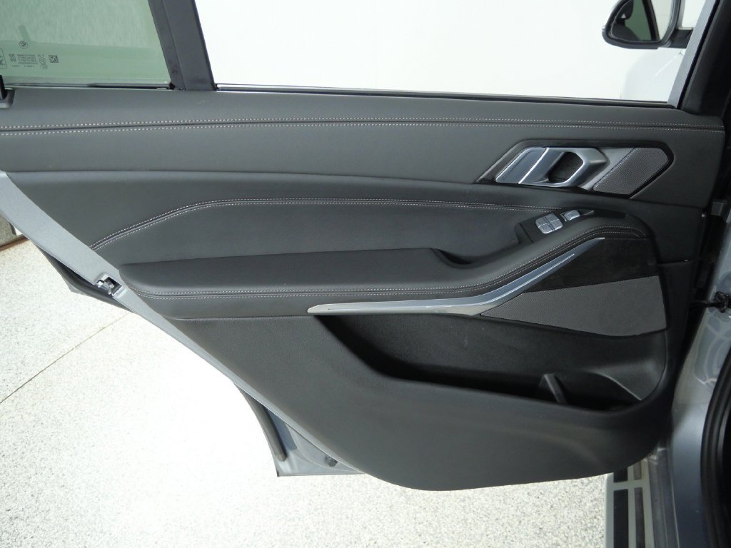Certified Used 2025 Skyscraper Grey Metallic BMW xDrive40i image 38