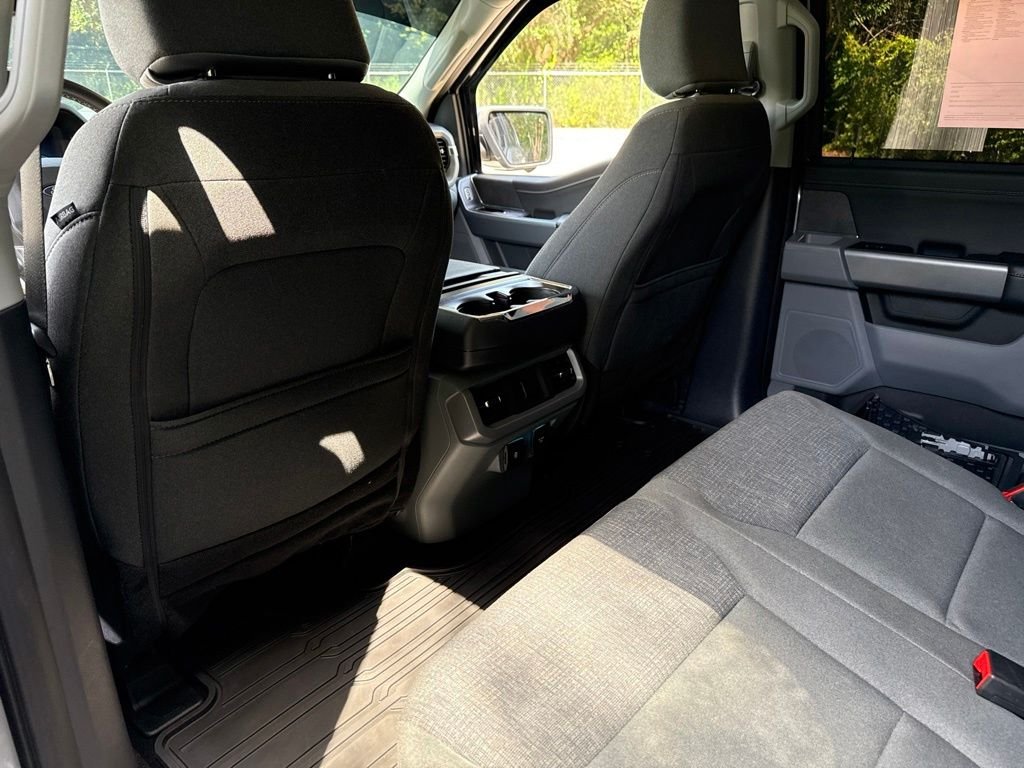 Used 2024 Silver Ford XLT image 15
