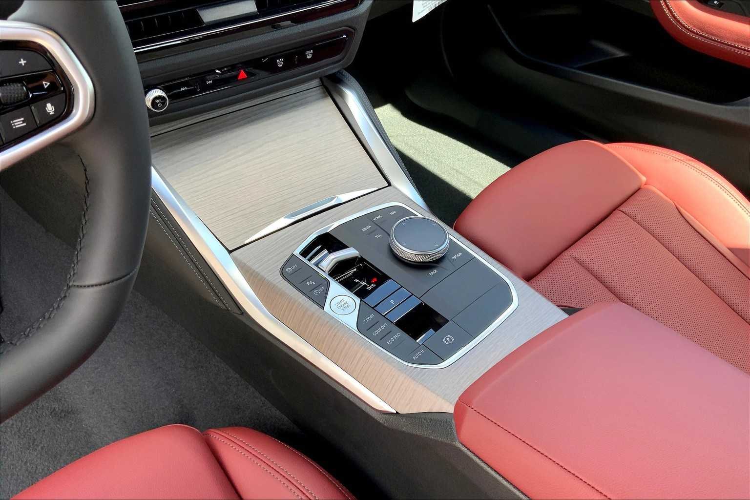 2025 BMW 2 Series 230i - Photo 7