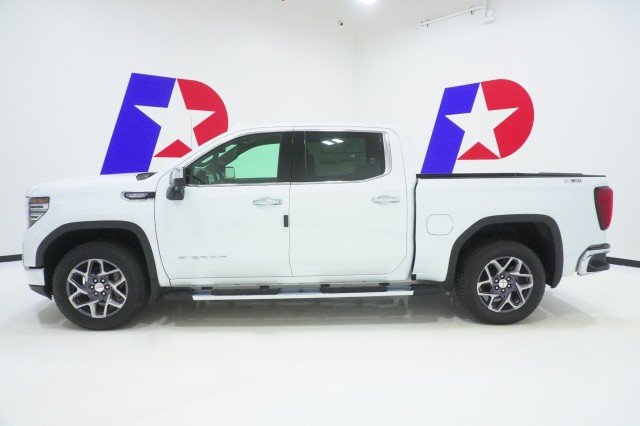 2026 GMC Sierra 1500 SLT - Photo 12