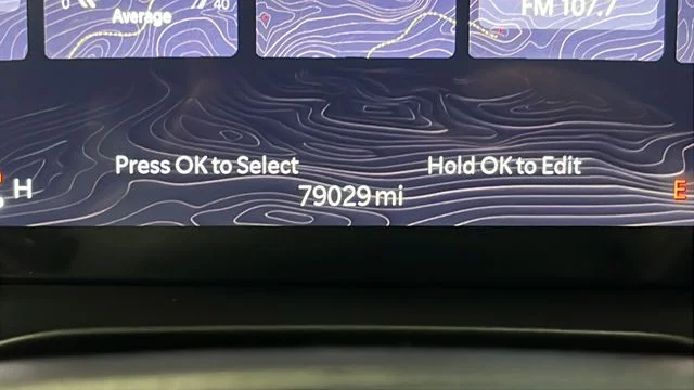 Used 2022 Gray Metallic Jeep Altitude image 10