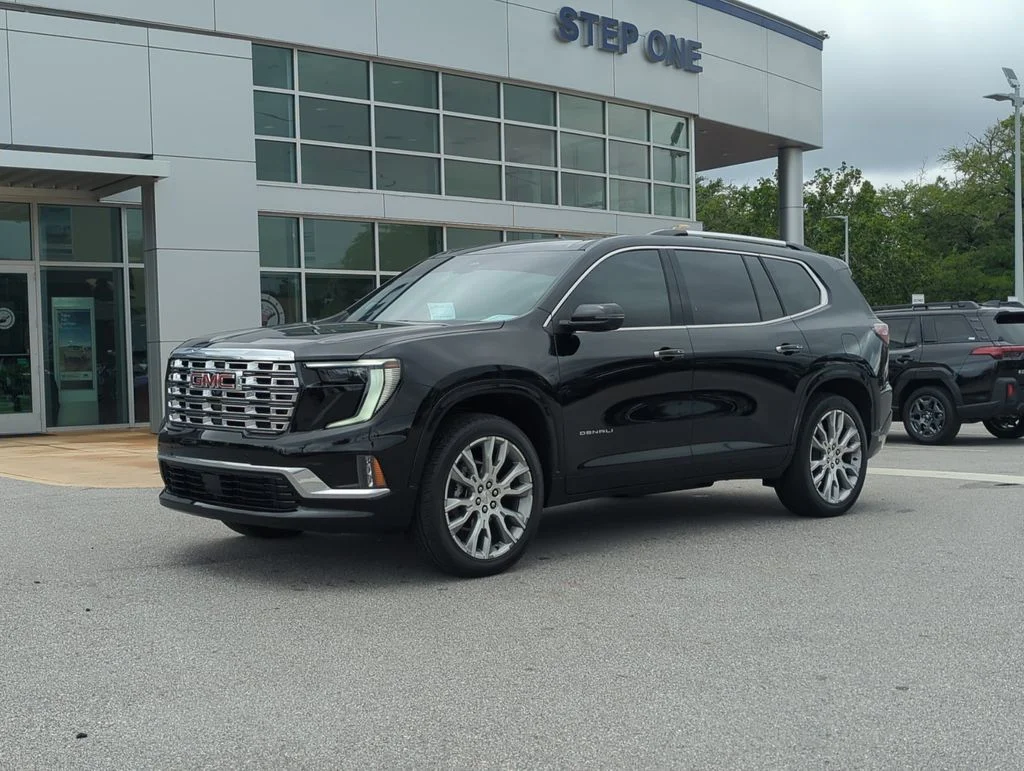 2025 GMC Acadia Denali AWD's photo