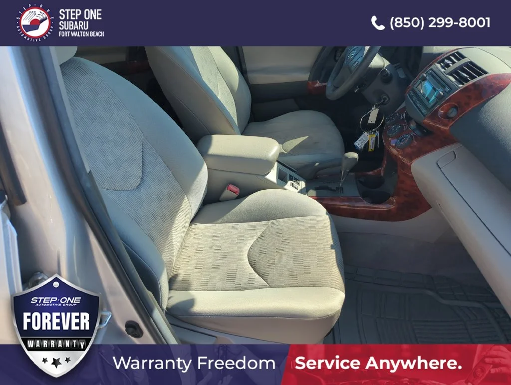 Used 2012 Silver Toyota Base image 34