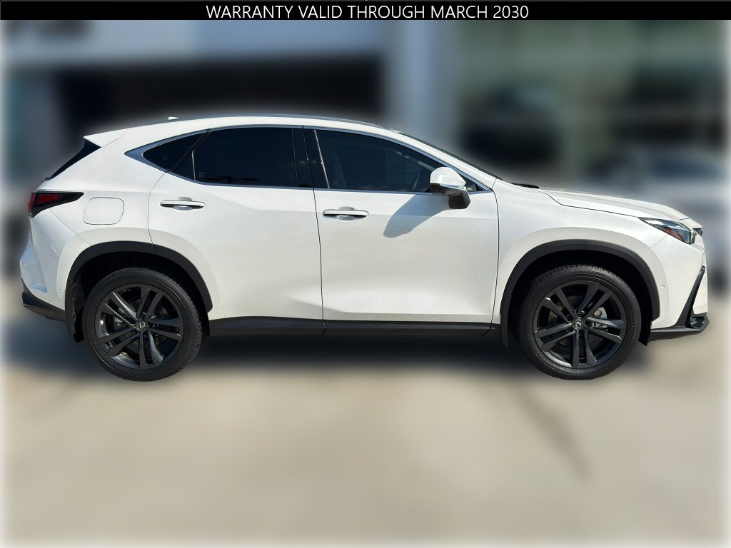 Certified Used 2024 WHITE Lexus AWD 4dr Crossover image 10