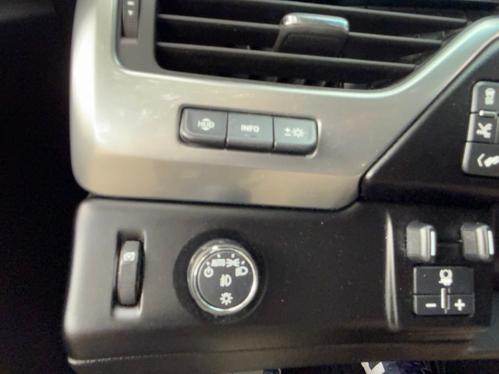 Used 2019 SHADOW GRAY METALLIC Chevrolet Premier image 67