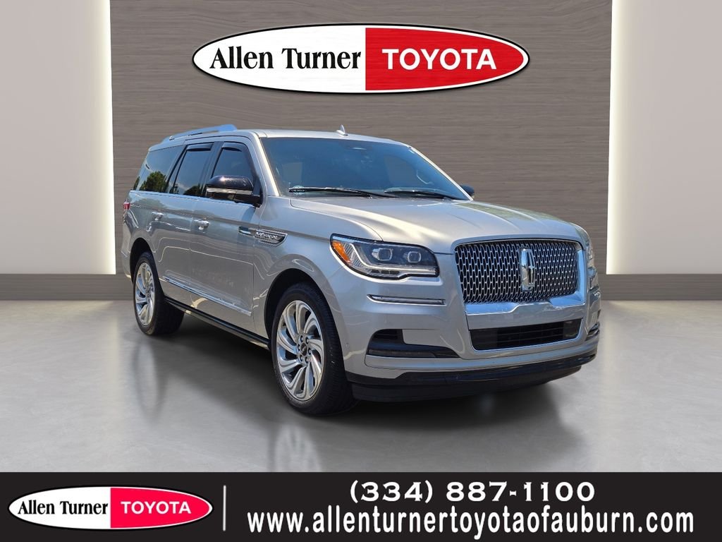 2024 Lincoln Navigator Reserve 4WD's photo