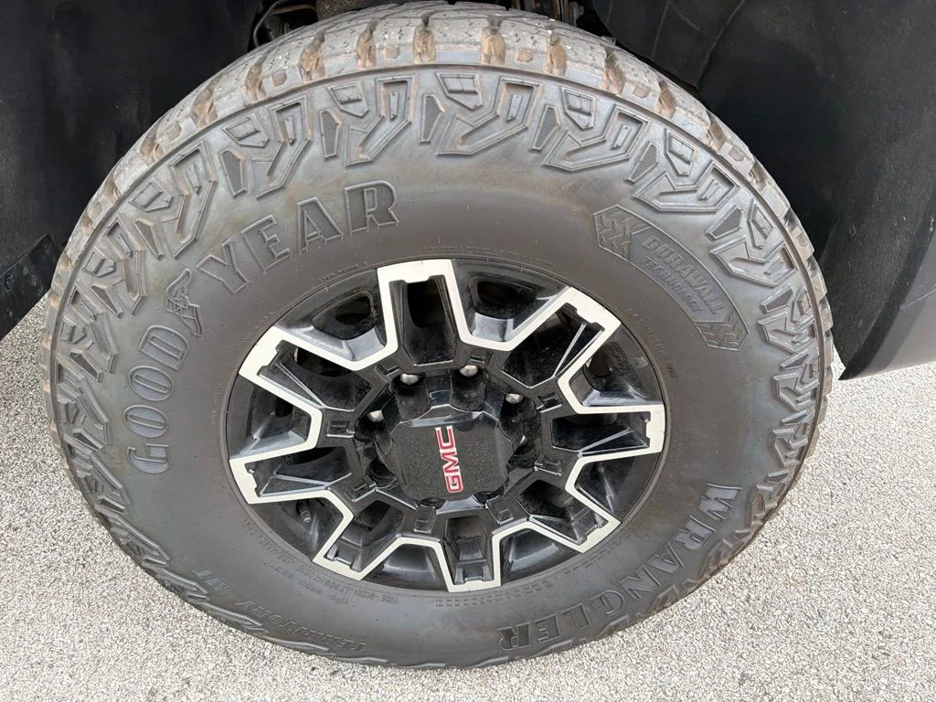 Used 2025 Black GMC AT4X image 10