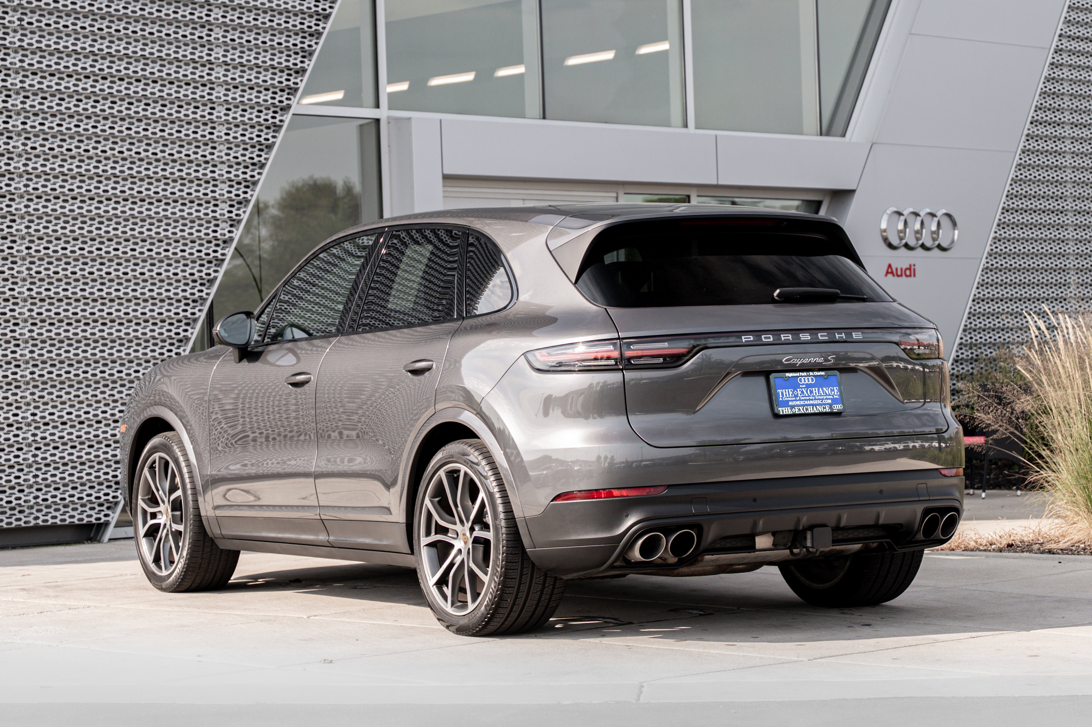 Used 2019 Quartzite Metallic Porsche S image 5
