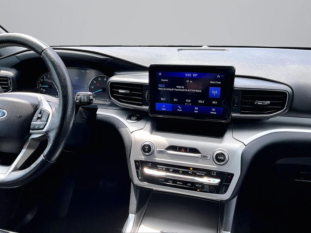 Used 2020 Blue Ford XLT image 7