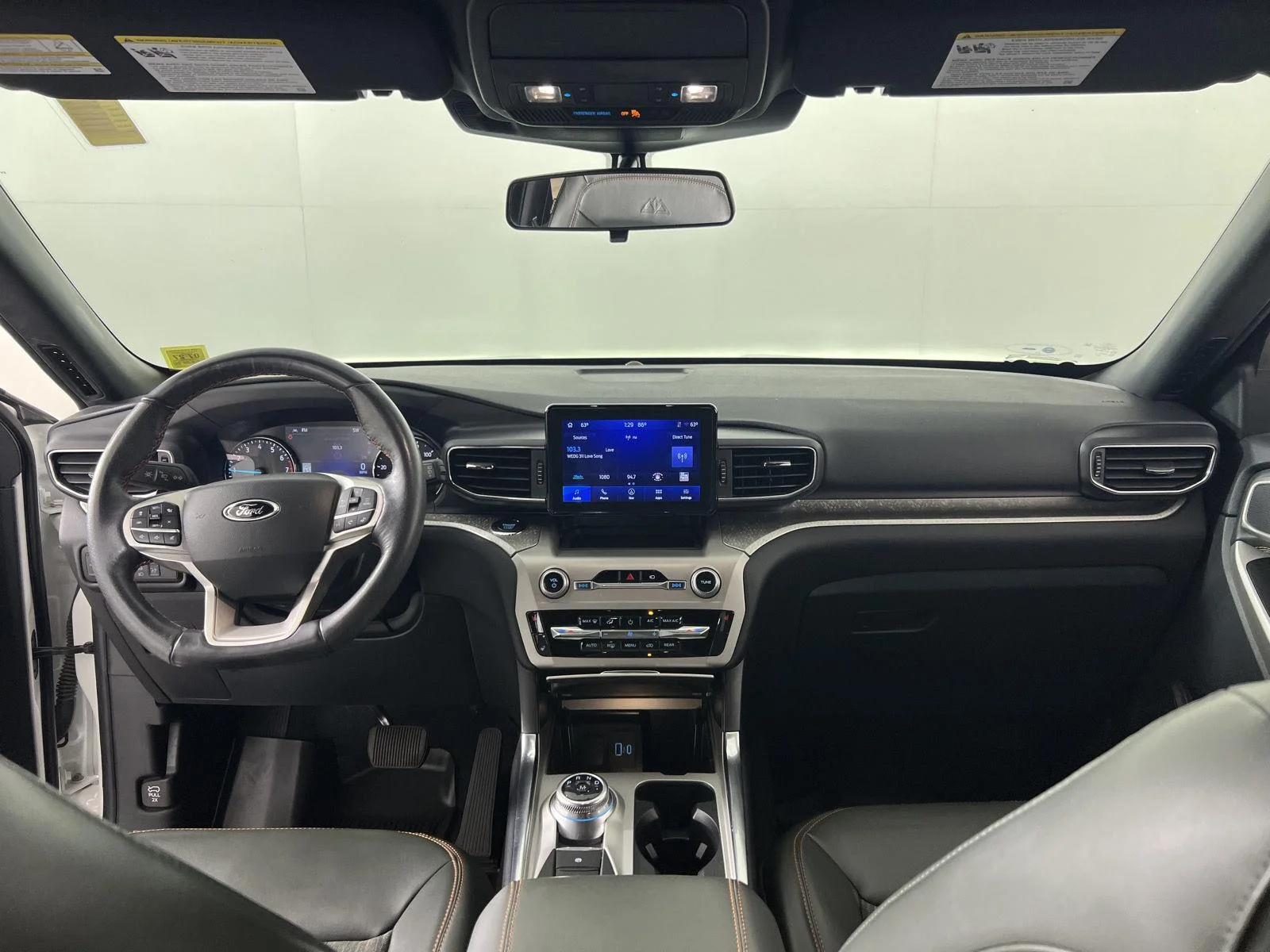 Used 2022 Star White Metallic Tri-Coat Ford Timberline image 3