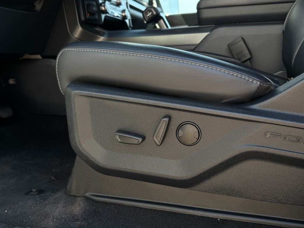 2025 Ford F-150 Lariat - Photo 30