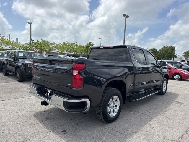 Used 2023 Gray Chevrolet LT image 11