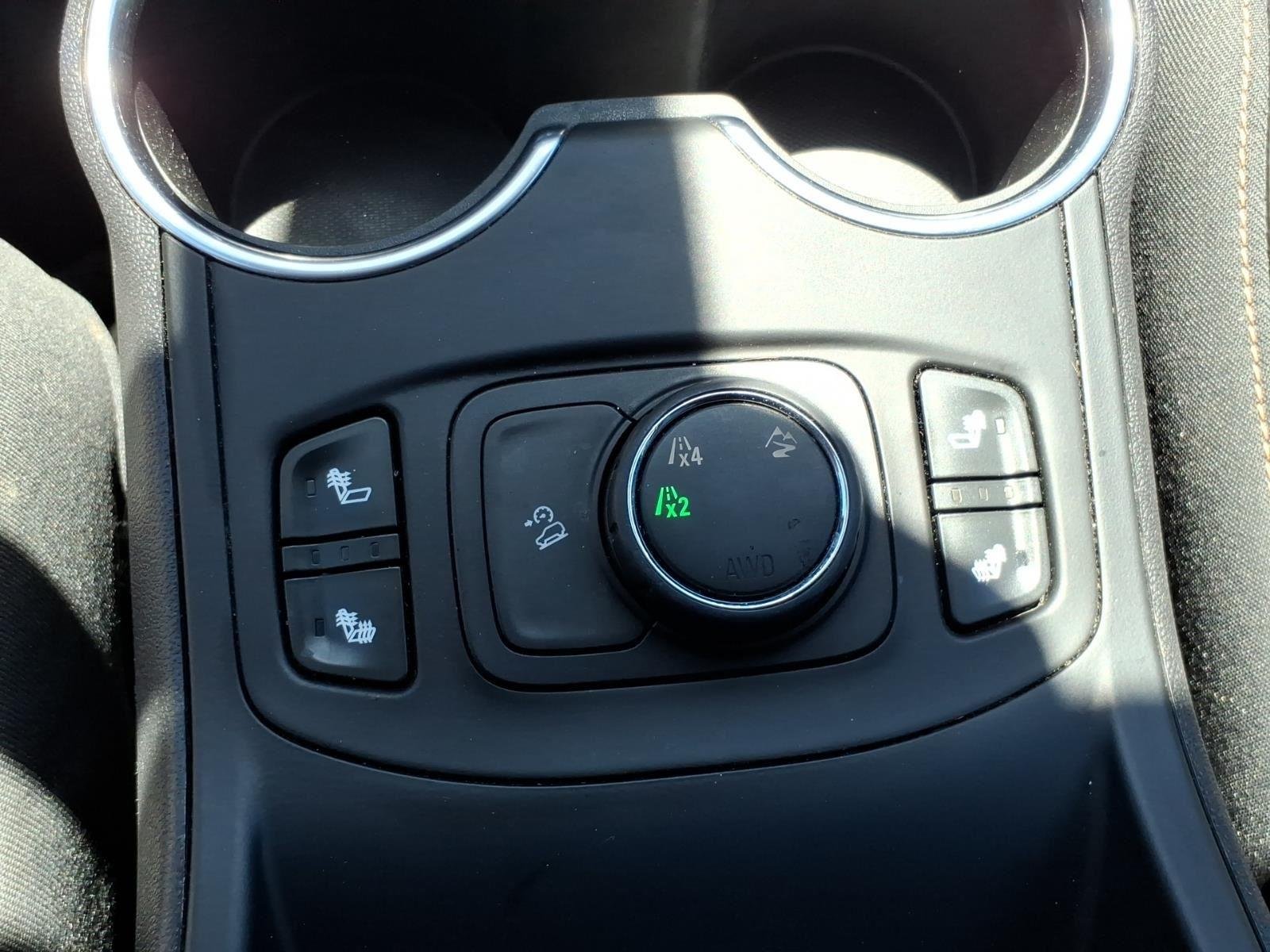Used 2019 Summit White GMC SLT image 19