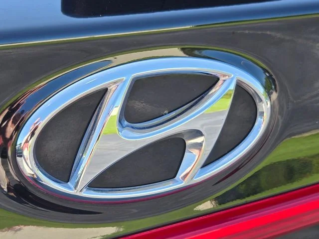 2022 Hyundai Santa Fe Limited - Photo 19