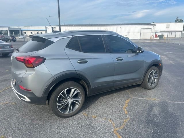 Used 2023 Gray Buick Select image 4