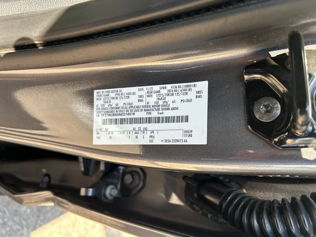 Used 2022 Gray Ford XL image 31