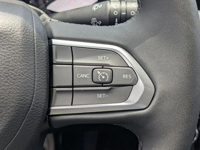 New 2026 Silver Jeep Latitude image 22
