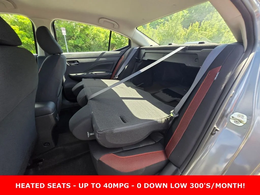 2025 Nissan Versa Sedan SR - Photo 11