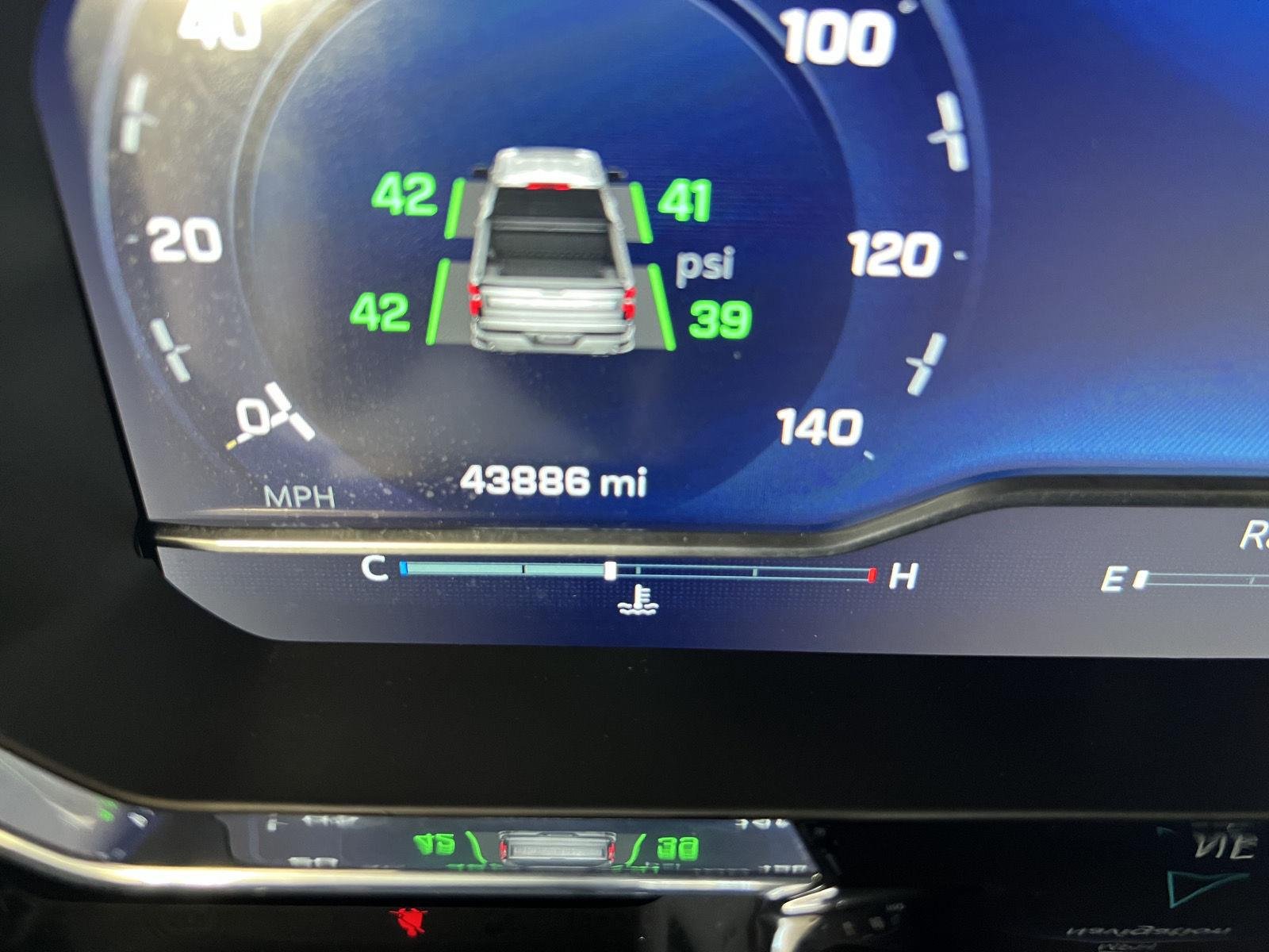 Used 2022 Summit White Chevrolet LT Trail Boss image 13