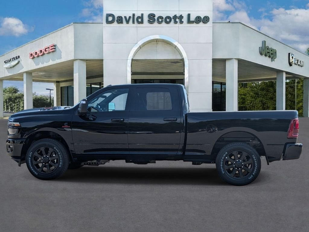 New 2026 Diamond Black Crystal Pearl-Coat Exterior Paint RAM Laramie image 13
